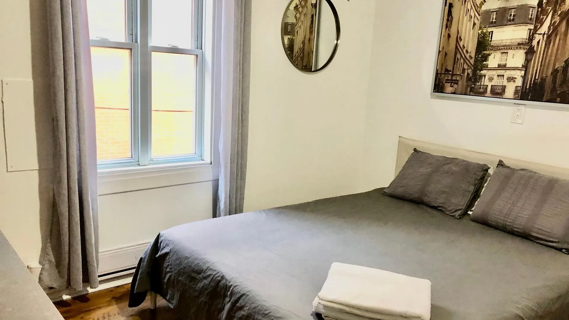 Chez Mont Royal Apartments! Μόντρεαλ Διαμέρισμα