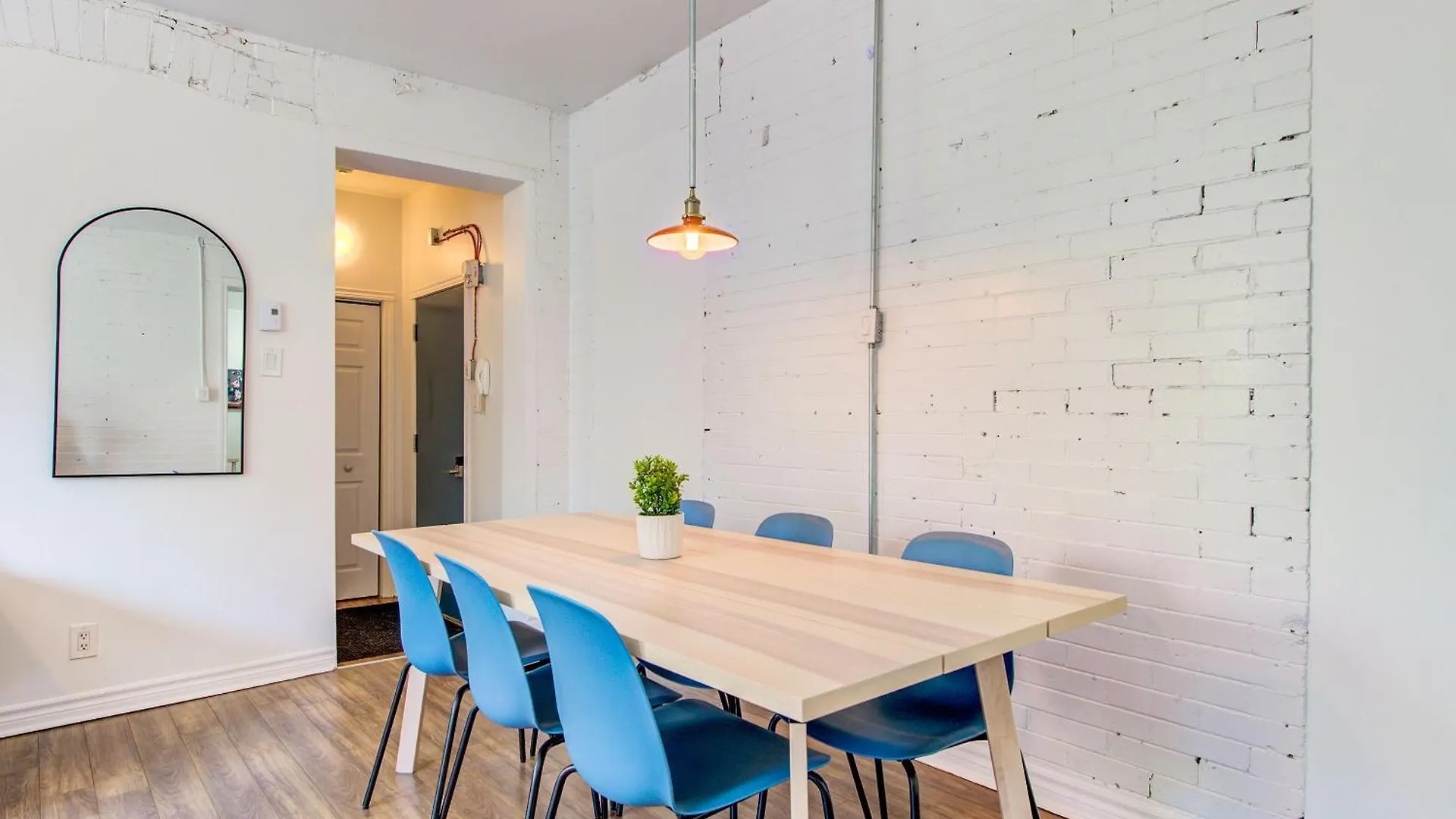 Διαμέρισμα Chez Mont Royal Apartments! Μόντρεαλ
