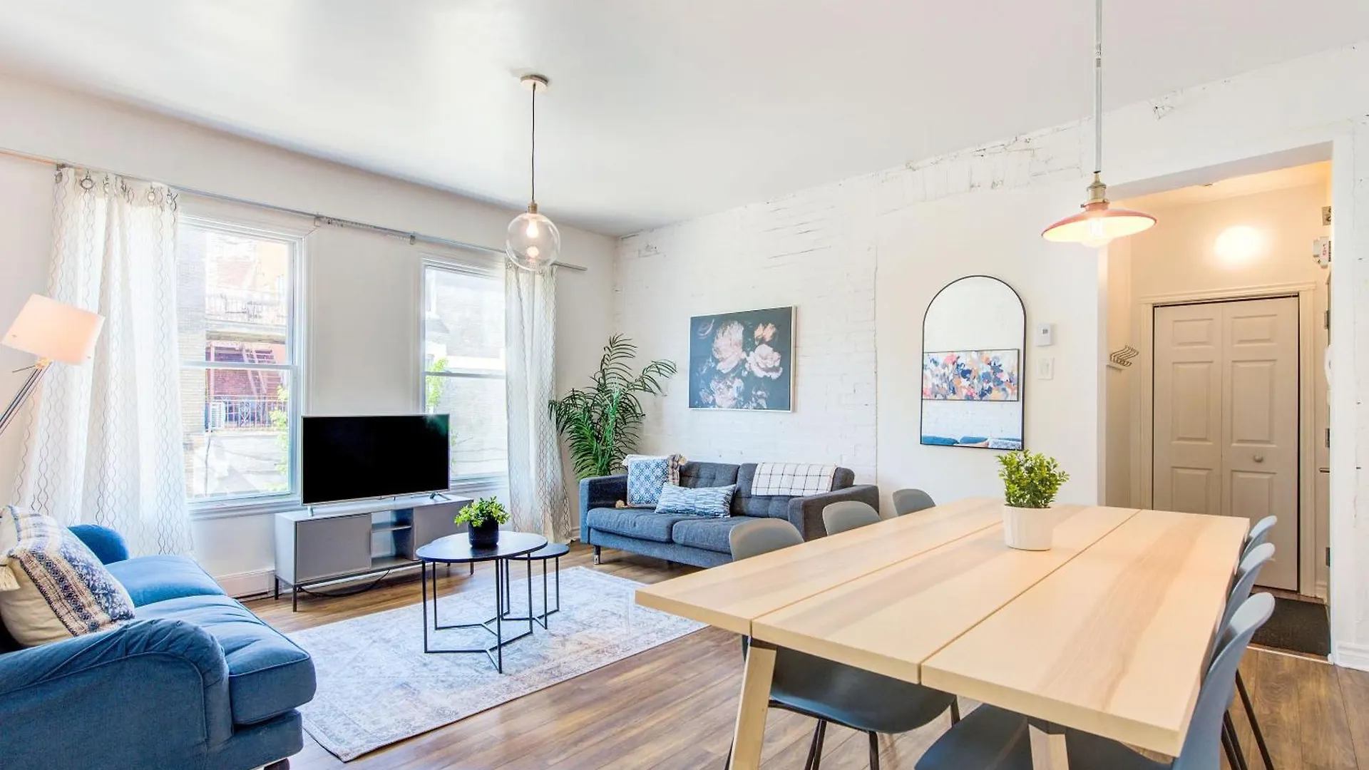Chez Mont Royal Apartments! Μόντρεαλ Διαμέρισμα