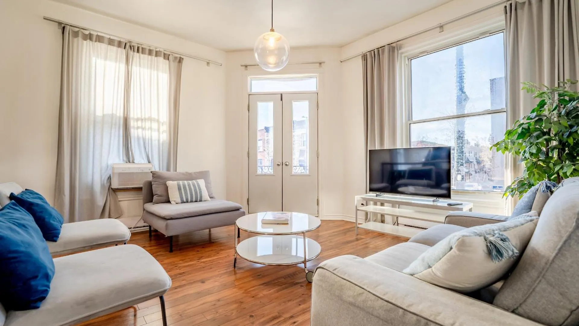 Chez Mont Royal Apartments! Μόντρεαλ Διαμέρισμα