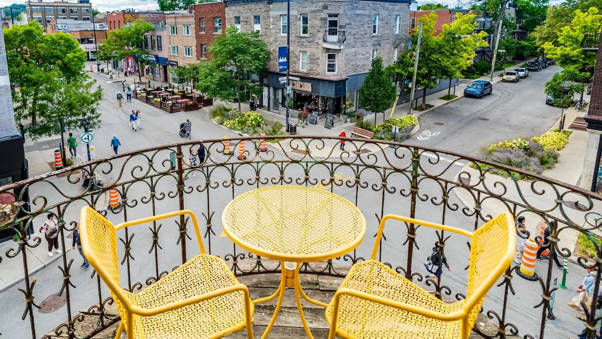 Chez Mont Royal Apartments! Montreal 0*,